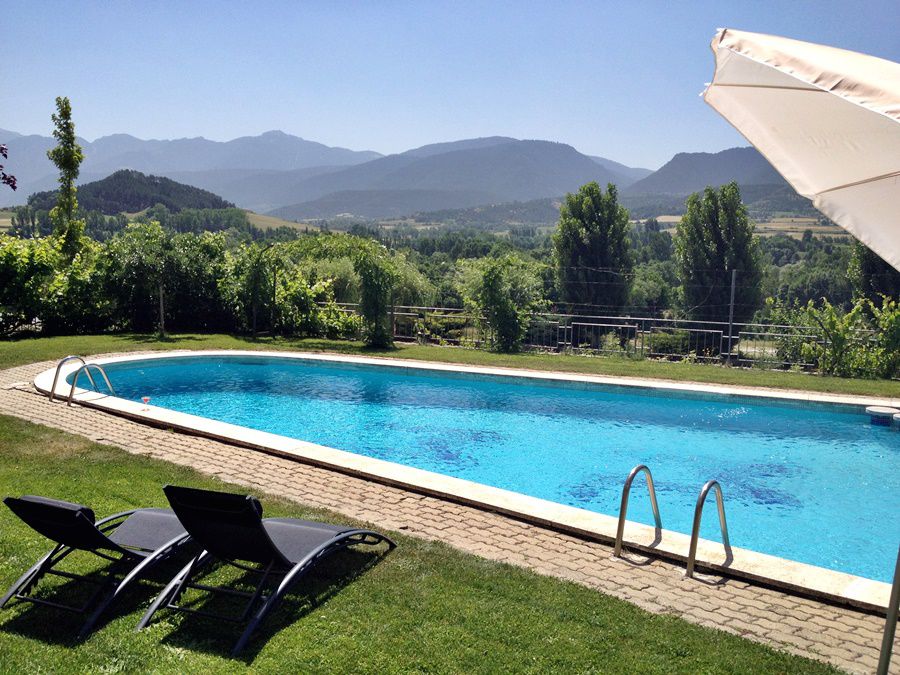 Fonda Matia Hotel Bellver De Cerdanya Ngoại thất bức ảnh