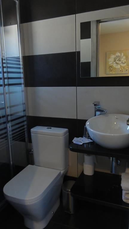 Fonda Matia Hotel Bellver De Cerdanya Ngoại thất bức ảnh