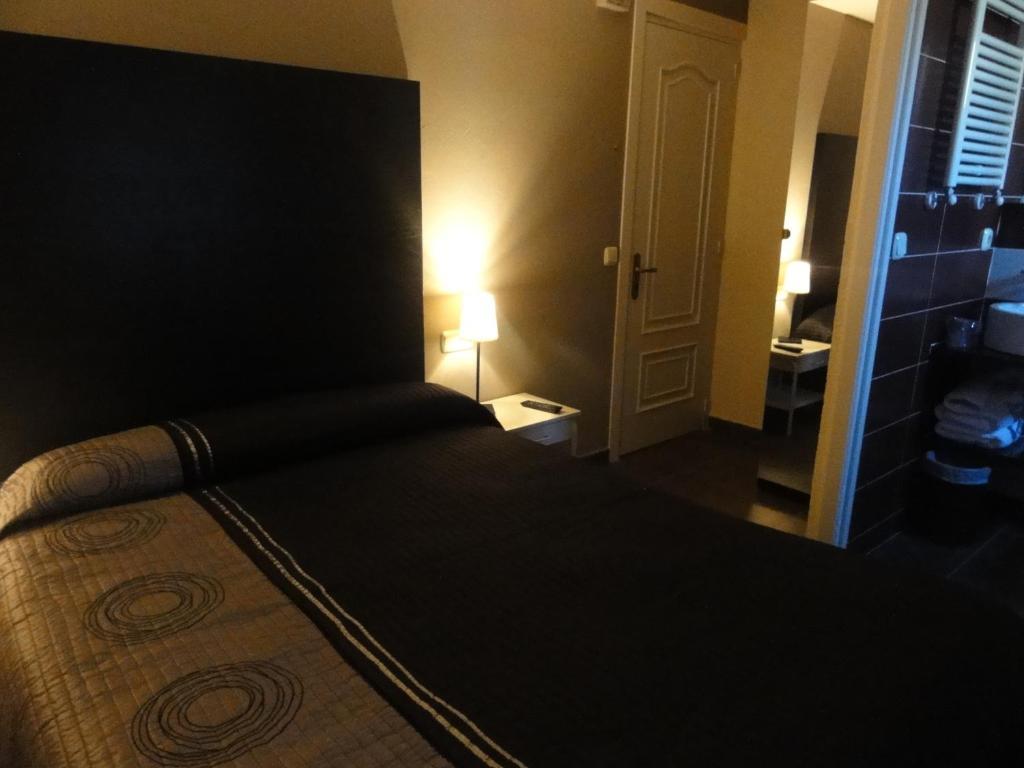 Fonda Matia Hotel Bellver De Cerdanya Phòng bức ảnh