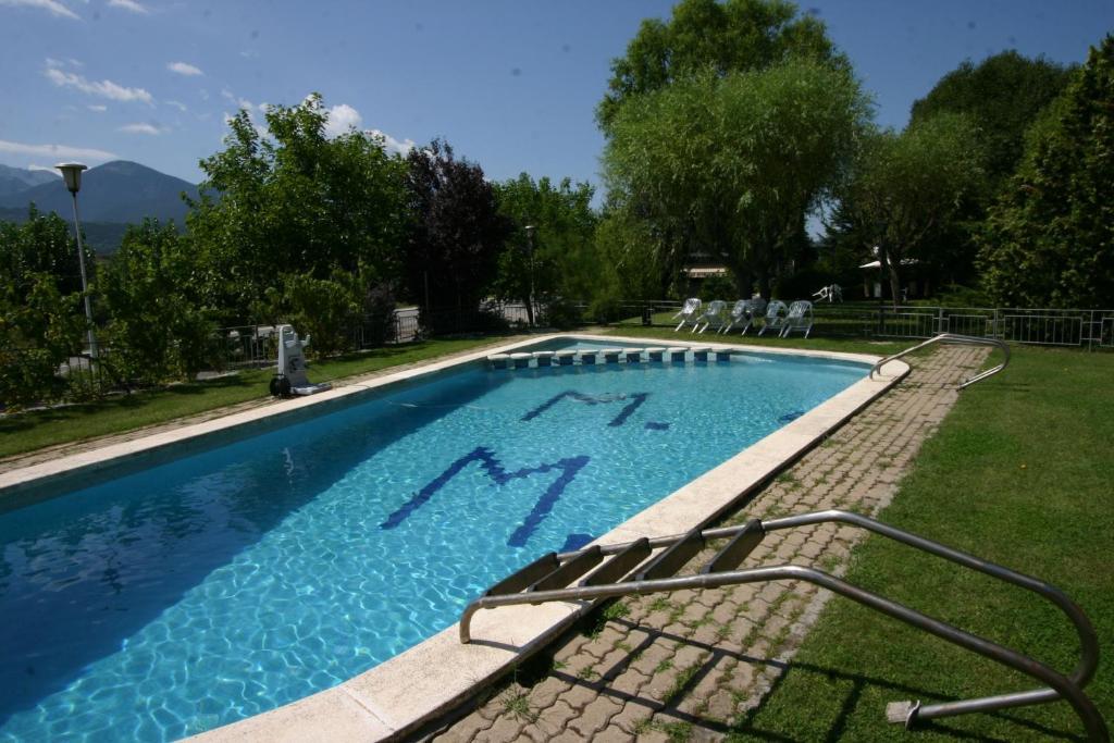 Fonda Matia Hotel Bellver De Cerdanya Ngoại thất bức ảnh