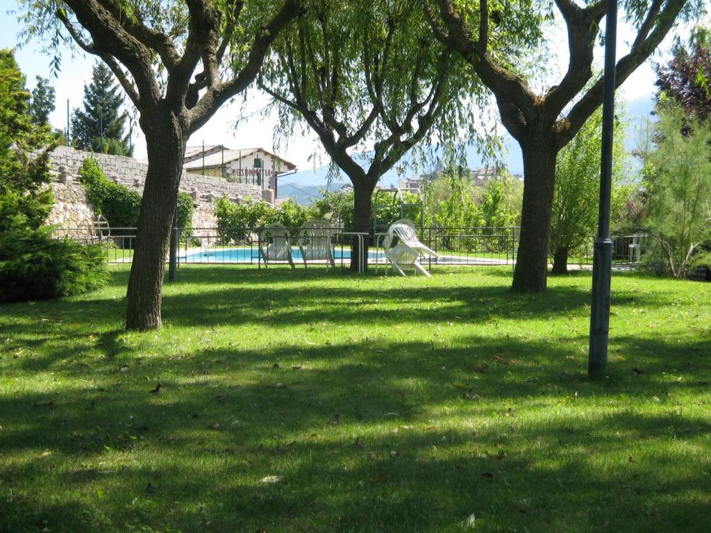 Fonda Matia Hotel Bellver De Cerdanya Ngoại thất bức ảnh