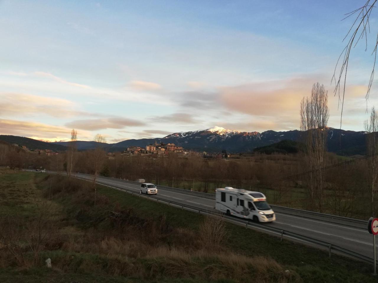 Fonda Matia Hotel Bellver De Cerdanya Ngoại thất bức ảnh