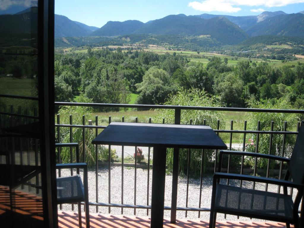 Fonda Matia Hotel Bellver De Cerdanya Phòng bức ảnh